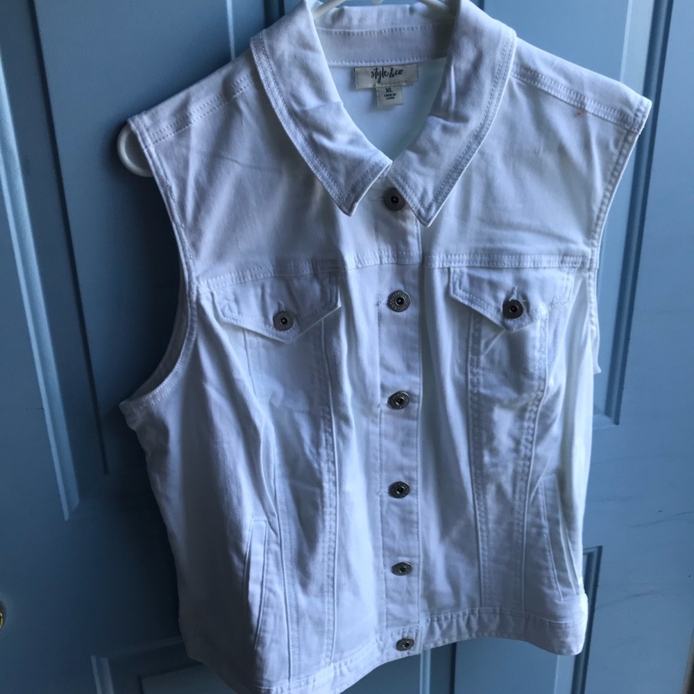 Style and Company Denim Vest